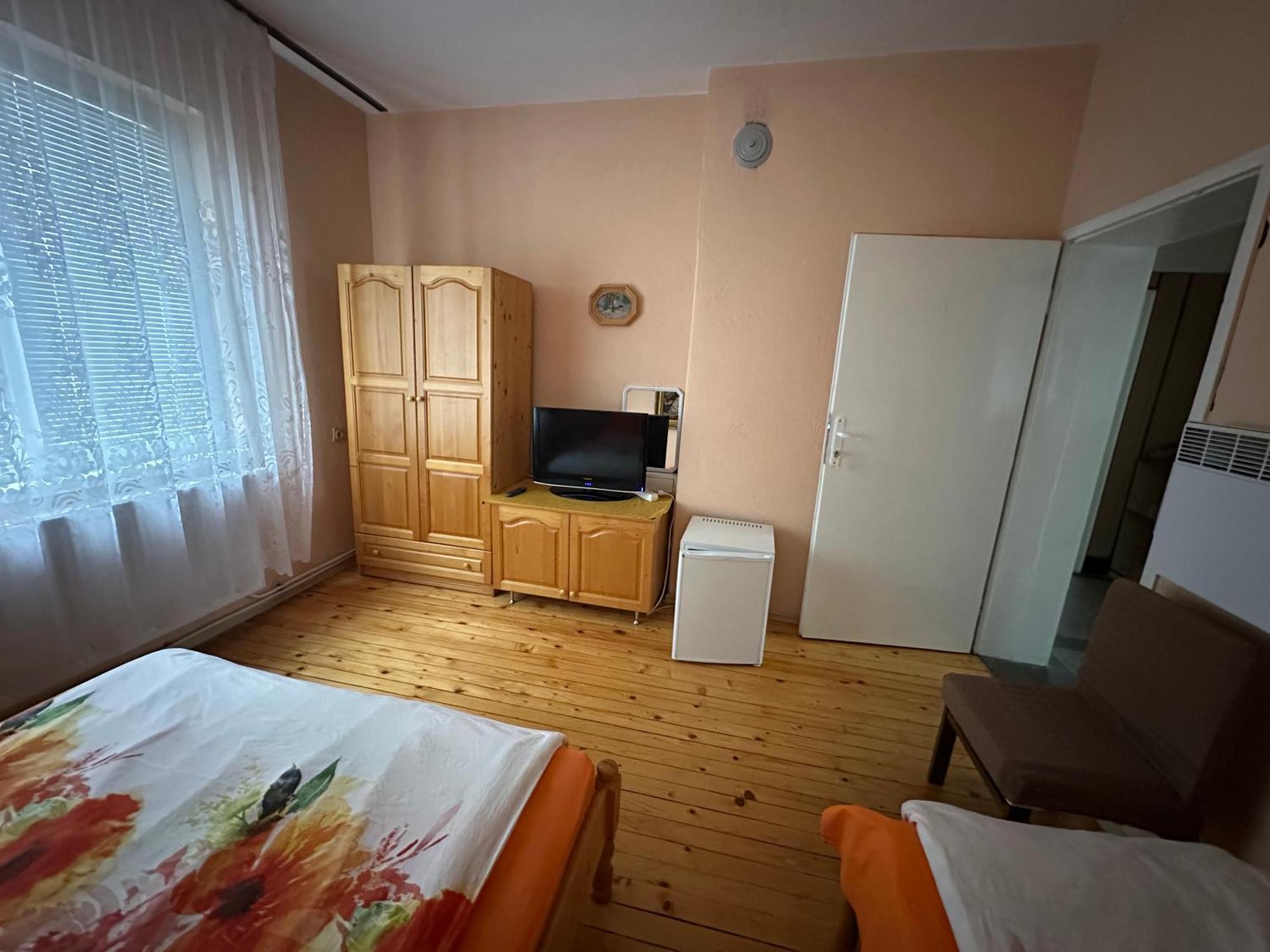 Velkovski Guest House Hisarya Exterior foto